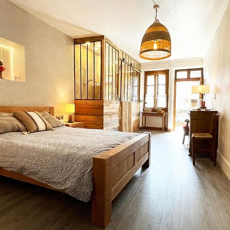Chambres D'Hotes Avec Entree Privative Au Calme Dans Maison De Village Saint-Jorioz Exteriör bild